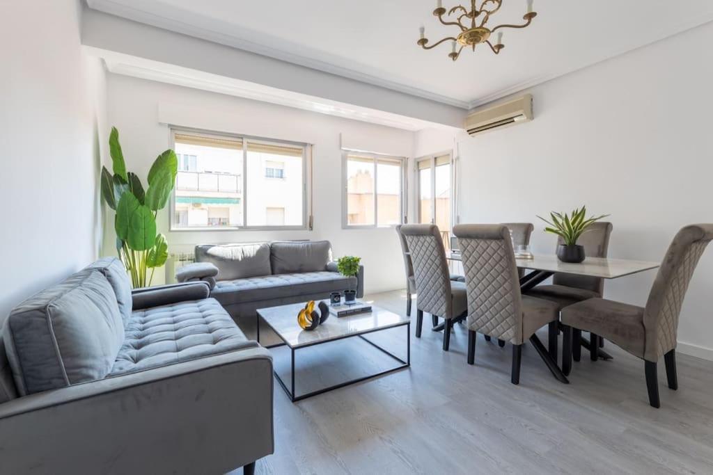 Apartment Paseo Esperanza Lujoso Apartamento En Madrid